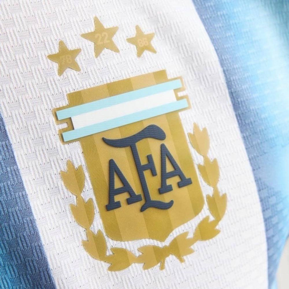 ADIDAS Argentina 26 Home Authentic Jersey MENS SIZE S White/Ice Blue JM5897 - Picture 3 of 14